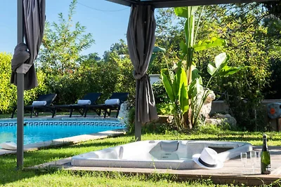 Villa in Cannes mit beheiztem Pool und...