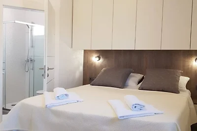 One-Bedroom Deluxe City View Apartment