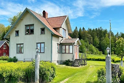4 Personen Ferienhaus in FÄRGELANDA-By Traum