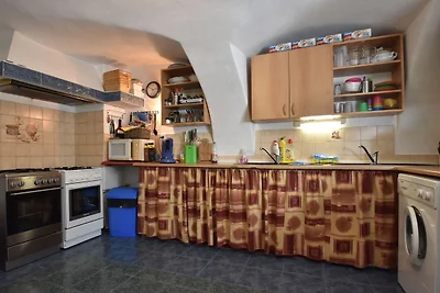 Geräumiges Ferienhaus in Rudnik mit privatem...