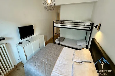 Flucht nahe Dorfrand