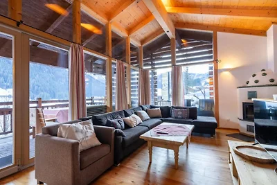 Chalet rustico in un villaggio di vacanze