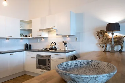 Appealing Apartment in Den Haag with Balcony