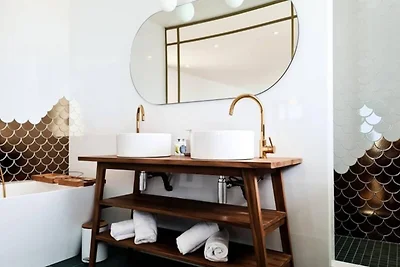 Häuser & Villen für 15 Personen