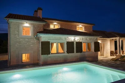 Whitestone Villa Dubrava
