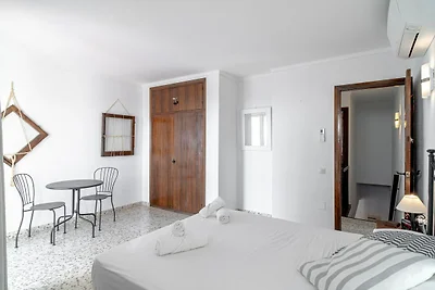 Villa in Nerja nahe Burriana Strand
