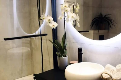 Luxuriöses Apartment mit Casino-Terrasse