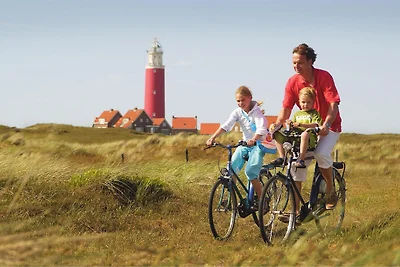 Villa mit Geschirrspüler, auf Texel, Meer 2 k...