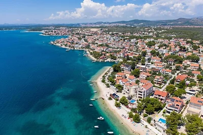 Wohnung in Šibenik am Strand