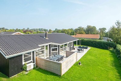 10 Personen Ferienhaus in Juelsminde-By Traum