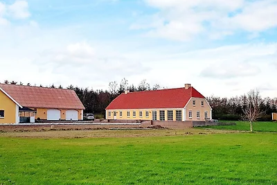 16 Personen Ferienhaus in Nykøbing M