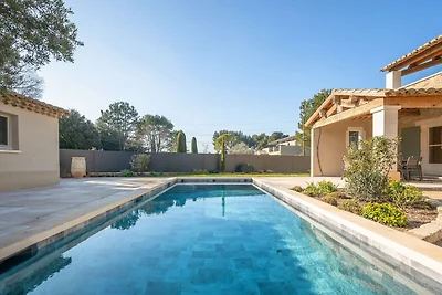 Komfortable Villa in Saint-Rémy-de-Provence