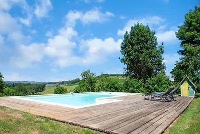 Casa vacanze con piscina a Coubjours