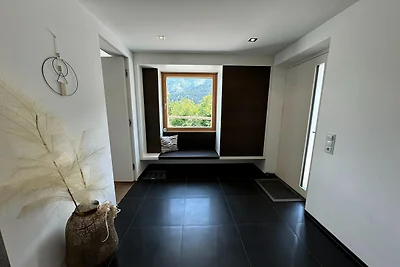 Villa in Tirol mit Pool