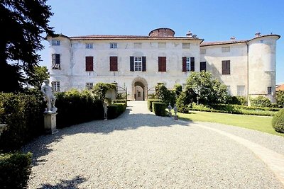 Luxuriöse Ferienwohnung mit Garten in Rocca...