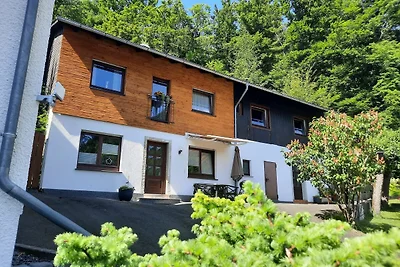 Casa di vacanza a Medebach con balcone.