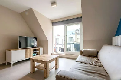 2-Zimmer-Wohnung mit seitlichem Meerblick