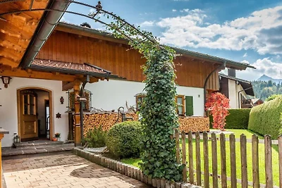 Ferienhaus in Krün mit Schwimmbecken