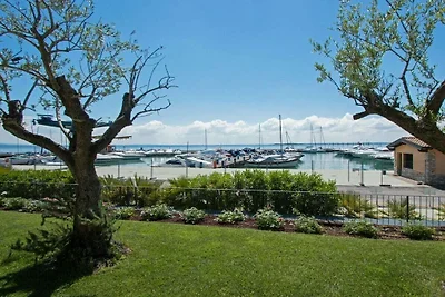 Wohnung in Brescia mit Schwimmbecken