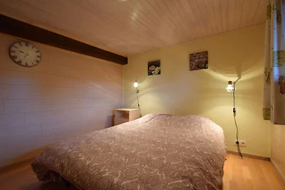 Komfortables Chalet in Gouvy am Cherapont-See