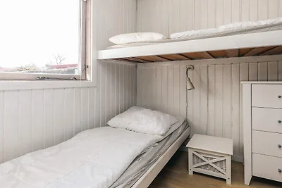 6 Personen Ferienhaus in Karrebæksminde-By...