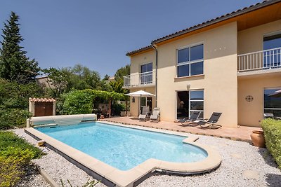 Geräumige Villa mit Privatpool