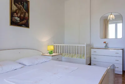 Apartments Ankora - Three bedroom apartment w...