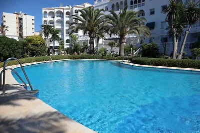 Wohnung in Nerja mit Meerblick & Pool