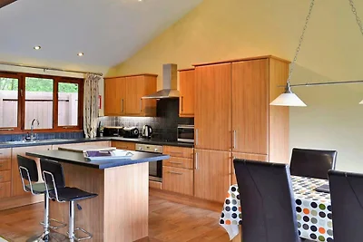 Bungalow in Bovey Tracey mit Whirlpool