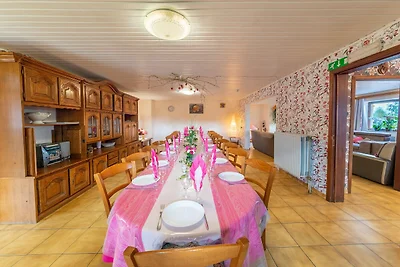 Ferienhaus in Montleban mit Sauna