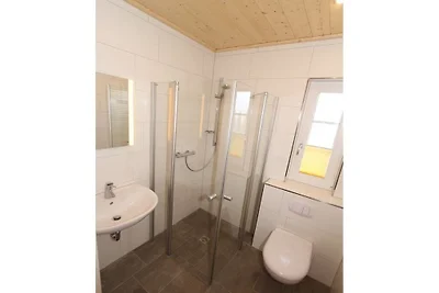 Ferienhaus in Altefähr mit Schwimmbecken