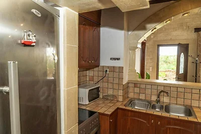 Modernes Ferienhaus in Stalos mit Balkon