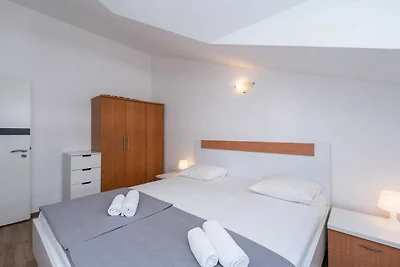 Villa S - Five Bedroom Villa with Private...