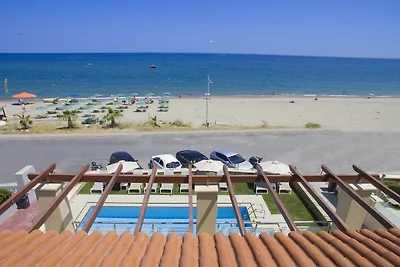 Villa in Rethymno am Strand mit Pool