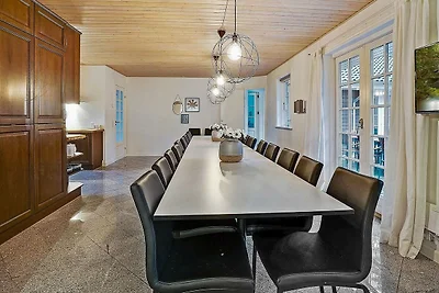 22 Personen Ferienhaus in Frederiksværk