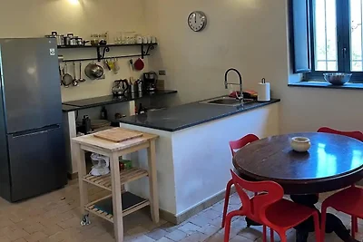 Casa vacanze in cima alla collina con vista...