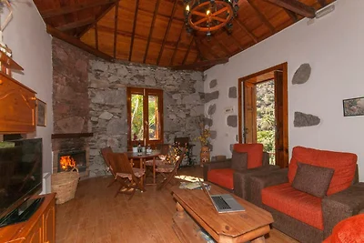 Ländliches Steinhaus mit privatem Pool