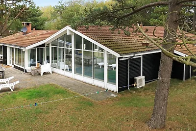 16 Personen Ferienhaus in Humble