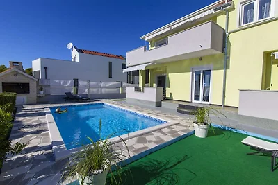 MY DALMATIA - Sea view Villa Brodarica