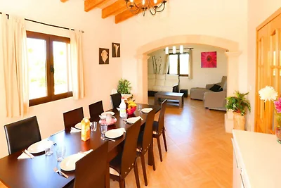 Haus in Campos mit Pool in der Nähe von Cala...