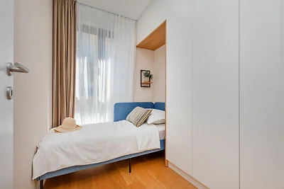 Apartment Floramye - Three Bedroom Apartment ...