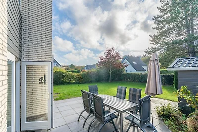 Charmante Villa in der Nähe von Meer und Wald