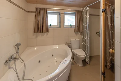 Ferienhaus mit Sauna im Ferienpark Mirow