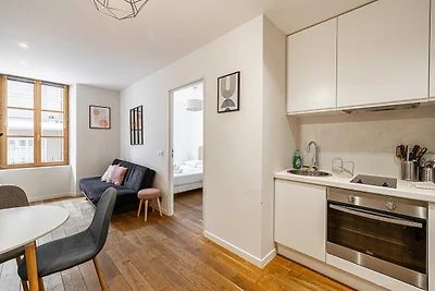 Prachtig gerenoveerd 2 kamer appartement -...