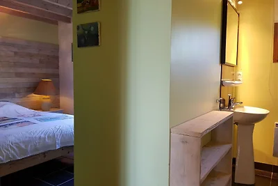Villa mit beheiztem Pool und Whirlpool