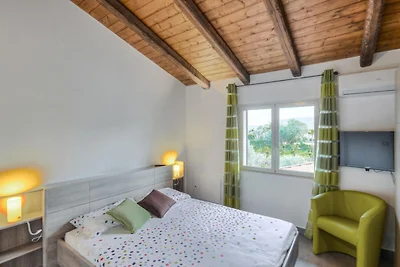 Großzügige Villa in Syrakus mit privatem...