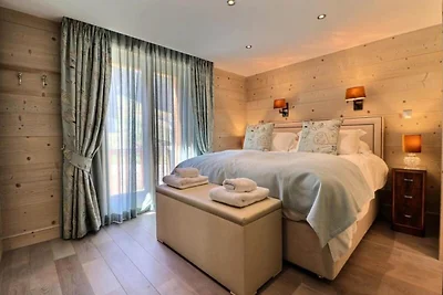 Chalet in Les Gets mit Jacuzzi & Skizugang