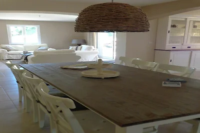 Villa in Le Plan-de-la-Tour met groen...