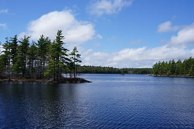 Chalet aan Dean Lake
