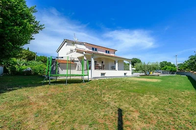 Villa Elisa with pool in Istria